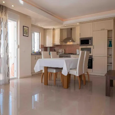 Apartment Dream Country 1 *