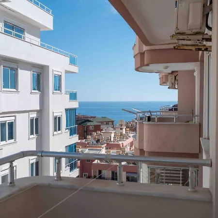 Dream Country 1 Apartment *
